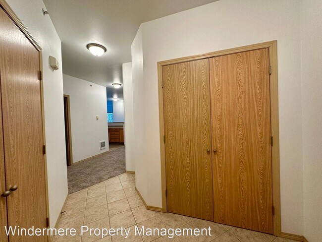 Foto del edificio - 3 br, 2 bath House - 500 Darby # 315