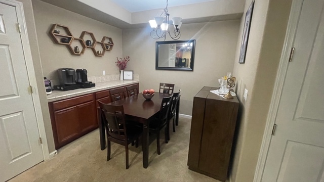 Foto del edificio - 6520 Hearthstone Cir