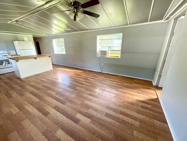 Foto del edificio - 11546 SW 37th St