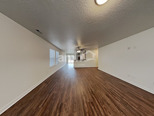 Foto del edificio - 40 N Amanda Drive