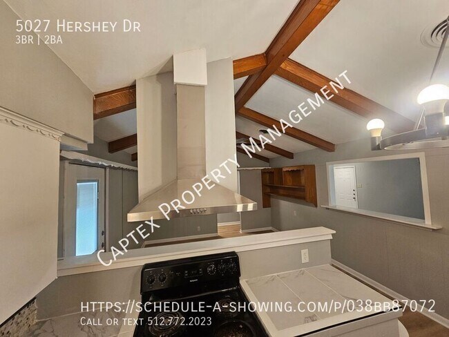 Foto del edificio - 5027 Hershey Dr