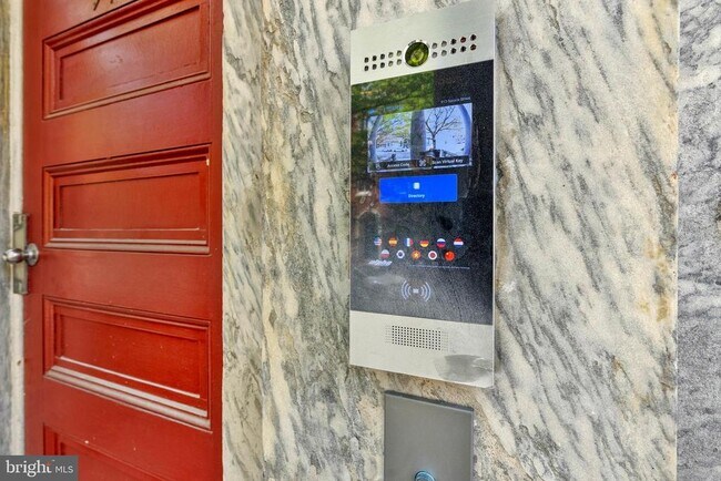 Foto del edificio - 914 Spruce St