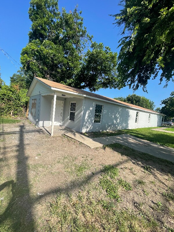 Foto principal - 2155 New York Ave