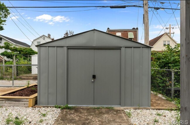 Foto del edificio - 5462 Christy Ave