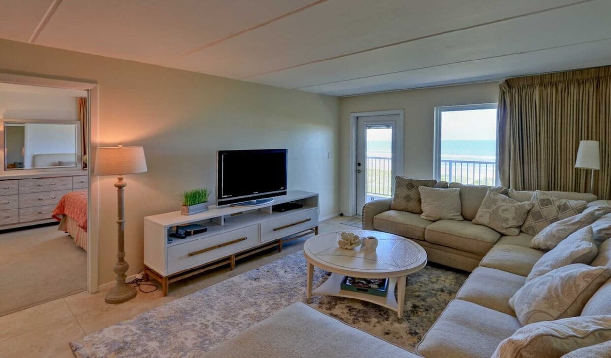 Foto principal - 2216 Gulf Blvd