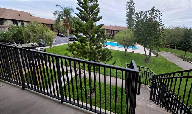 Building Photo - 2500 Harn Blvd