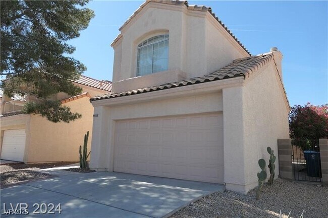 Foto del edificio - 6665 Golden Pond Cir