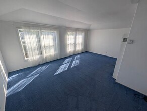 Building Photo - 1716 Marin St