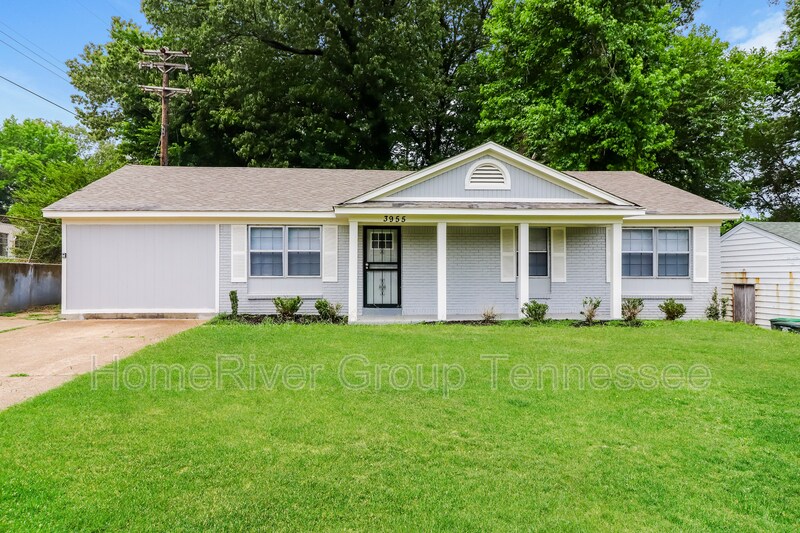 Foto principal - 3955 Denver St
