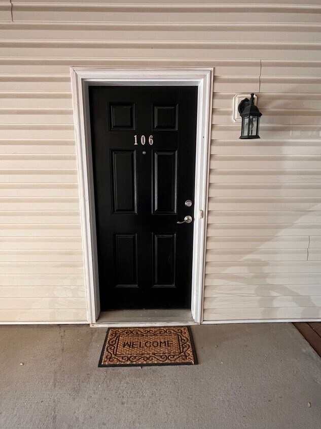 100 Capstone Dr, Lynchburg, VA 24502 Condo for Rent in Lynchburg, VA