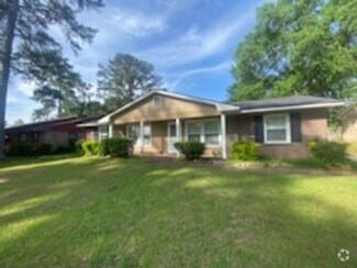 Building Photo - 1315 Trenton Ct