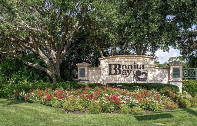 Building Photo - ** BONITA BAY ** BEAUTIFUL 2 PLUS A DEN FURNISHED HOME ** SEASONAL OR 6 MONTH AND 1 DAY TO 12 MON...