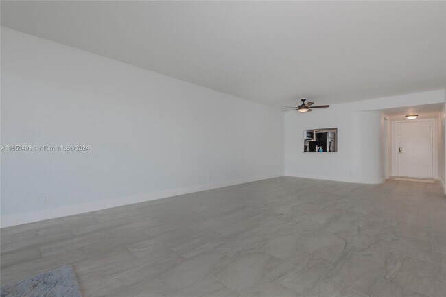 Foto del edificio - 3905 N Nob Hill Rd