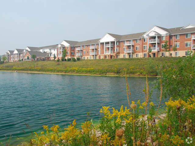 Building Photo - Highlands at Wildwood Lake Apartments 55+