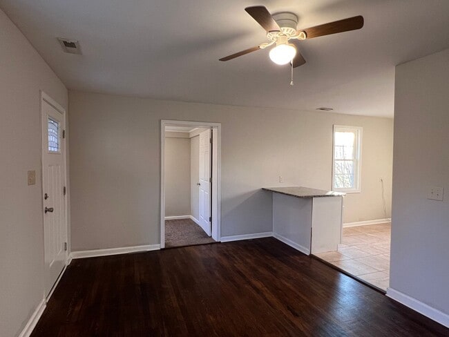 Building Photo - 4608 Eastover Ave