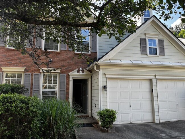 Foto del edificio - 577 Ashland Pkwy