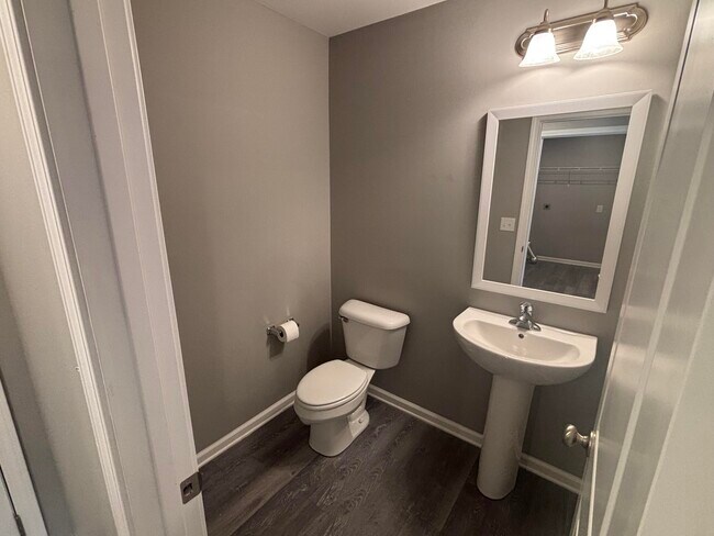 Building Photo - 2313 Tanksley Way