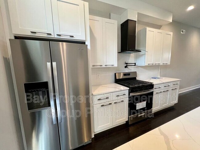 Foto del edificio - 1743 N Marshall St
