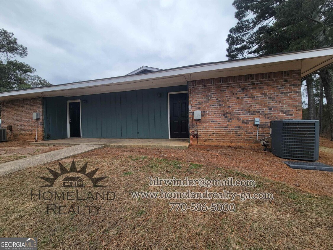 424 GA Hwy 211 Unit D, Winder, GA 30680 Room for Rent in Winder, GA