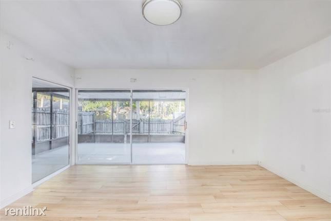 Building Photo - 3 br, 2 bath House - 10341 Rosemount Dr