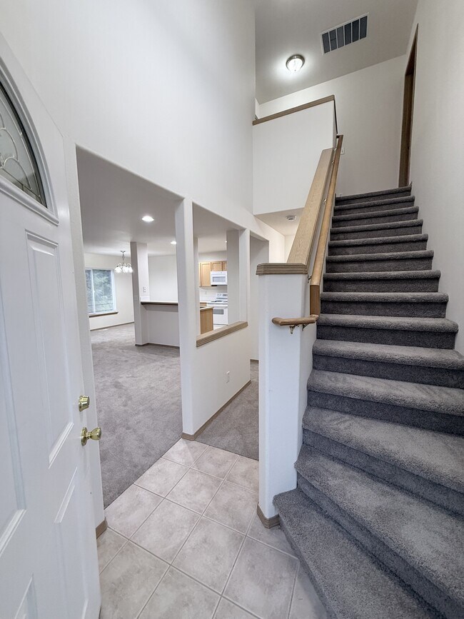 Foto del edificio - 414 91st Ave SE