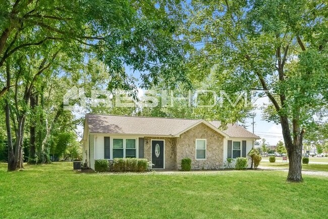 Photo - 100 Vanderford Ln (Smyrna, TN) House