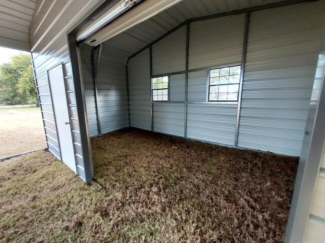 Building Photo - 188 Co Rd 3070