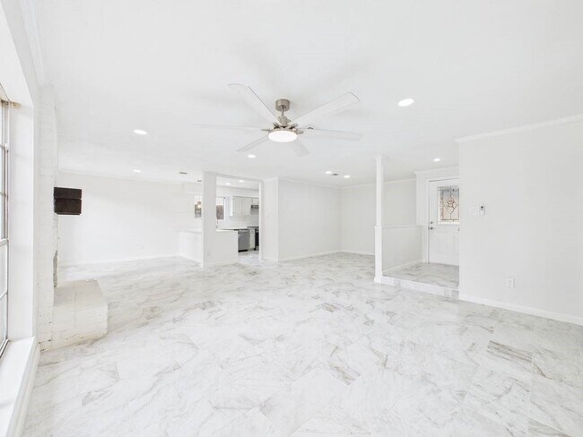 Foto del edificio - 506 Coppersmith Dr