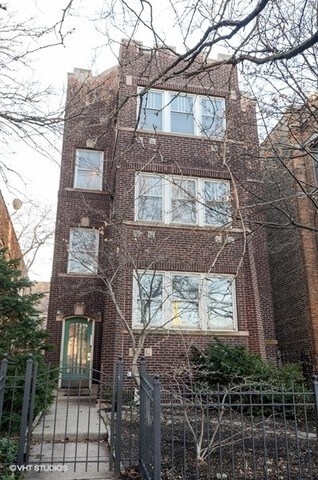 Foto principal - 4750 N Dover St