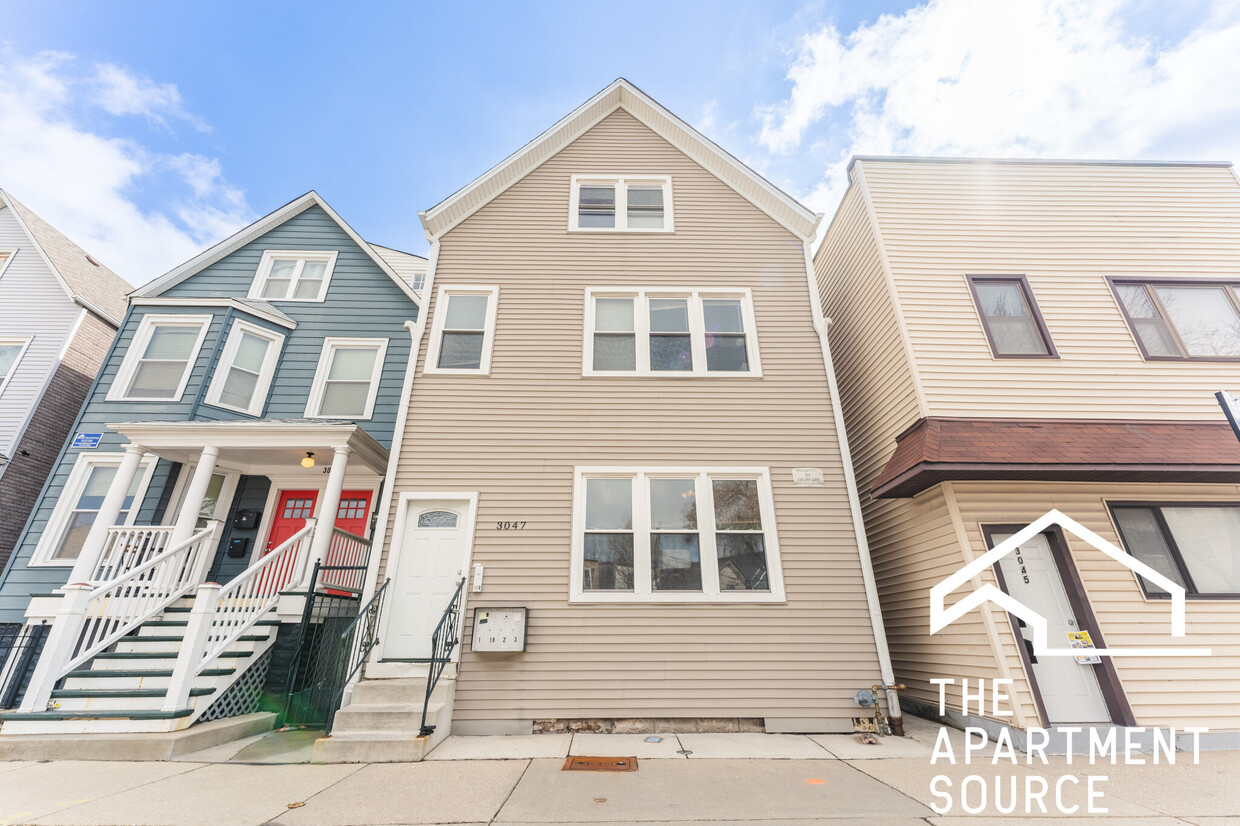 Primary Photo - 3047 N Kimball Ave