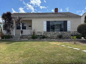 Building Photo - 4920 W 123rd Pl
