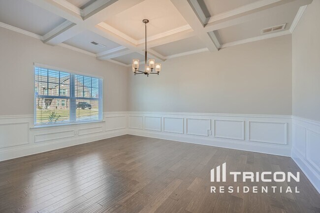Foto del edificio - 3675 Rifflewood Wy