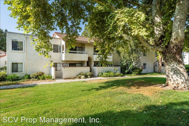 Building Photo - 25019 Peachland Ave