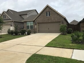 Building Photo - 28813 Bobcat Run Dr