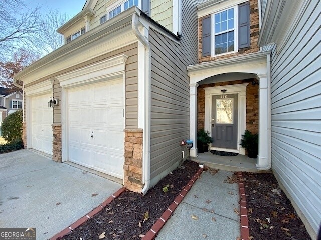 Primary Photo - 4181 Royal Regency Cir