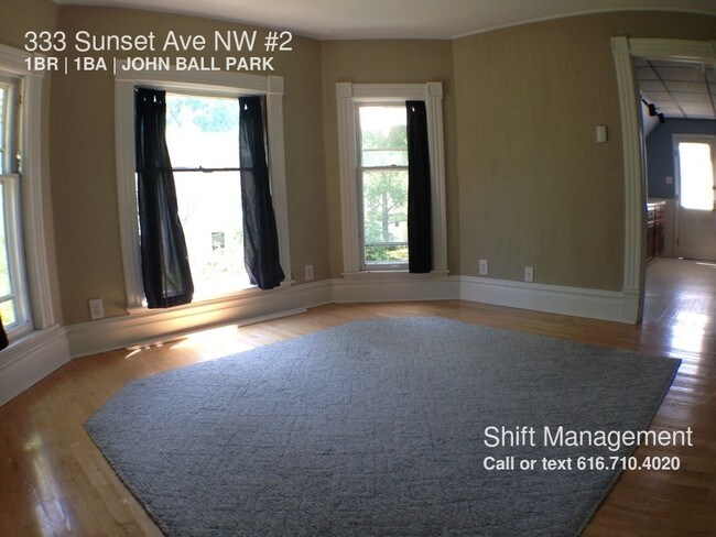 Foto del edificio - 333 Sunset Ave NW