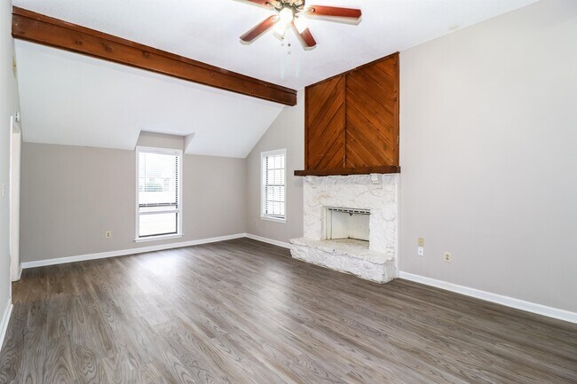 Building Photo - 6512 Frosty Leaf Dr