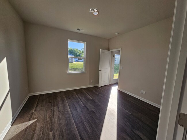 Building Photo - New Construction Home- Pet Friendly