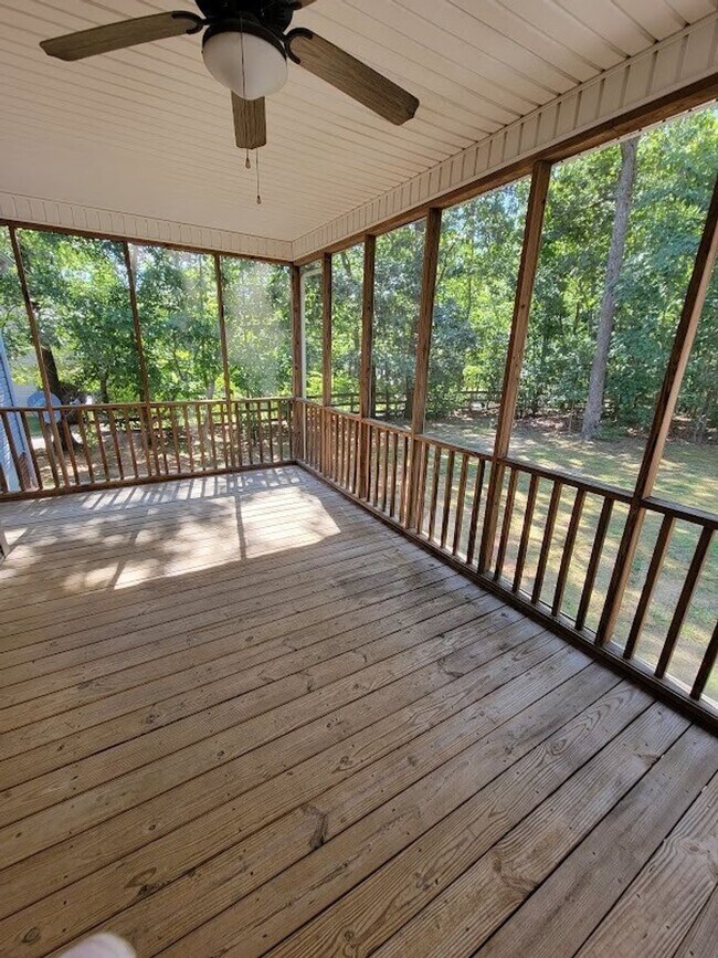 Building Photo - Great Home located in Catawba with 4BR/3BA Lots of Privacy