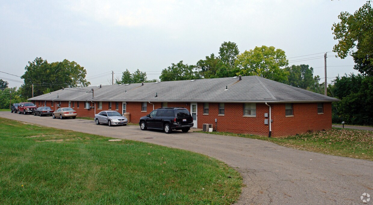 Building Photo - 447 Ogden Rd