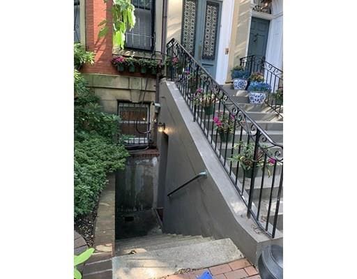 Building Photo - 78 Marlborough St