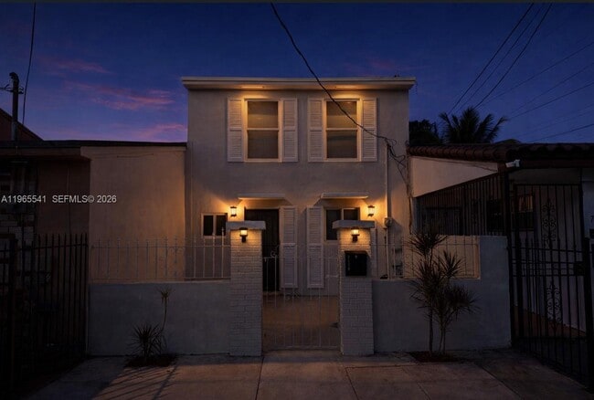 Foto del edificio - 7520 W 15th Ct