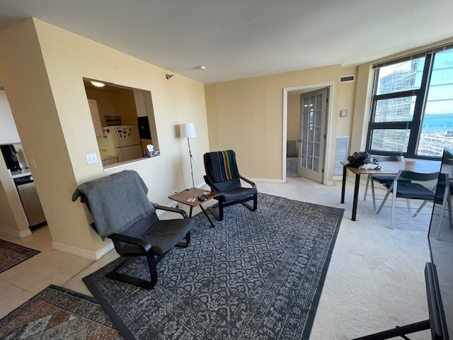 Foto del edificio - 401 E Ontario St
