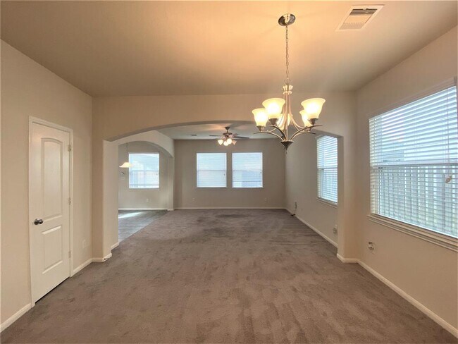 Building Photo - 14296 Empanada Dr