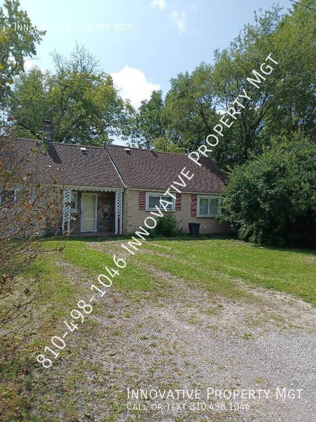 Building Photo - 3042 Leta Ave