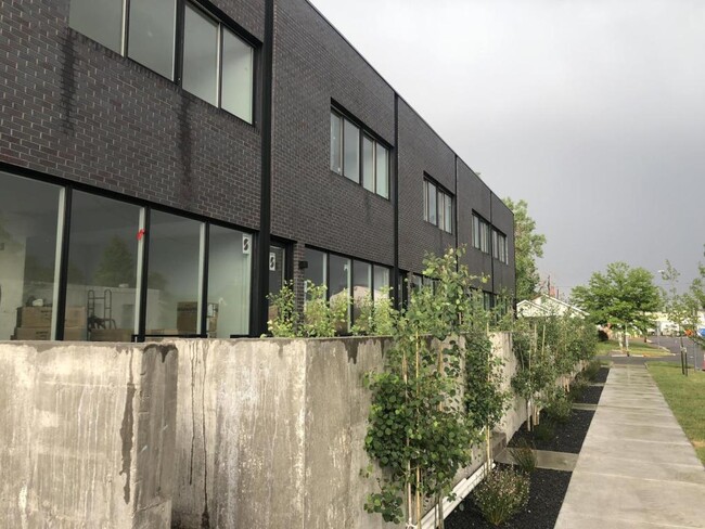 Photo - 1825 E 38th Ave Townhome