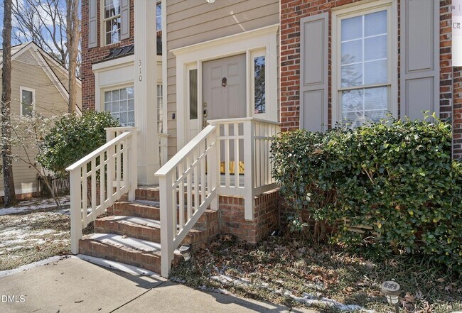 Building Photo - 310 Loblolly Dr