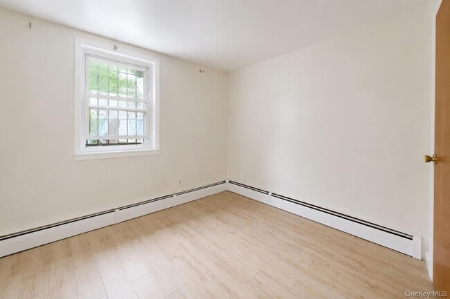 Photo - 640 S 5th Avenue Unit Apartment