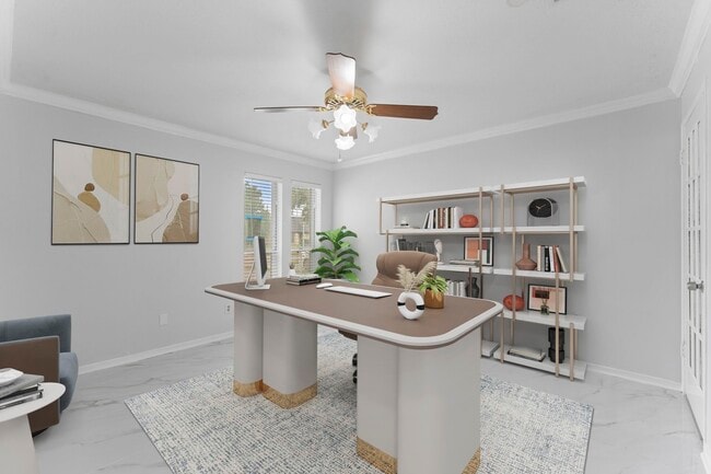 Foto del edificio - 606 Pinebrook Ln