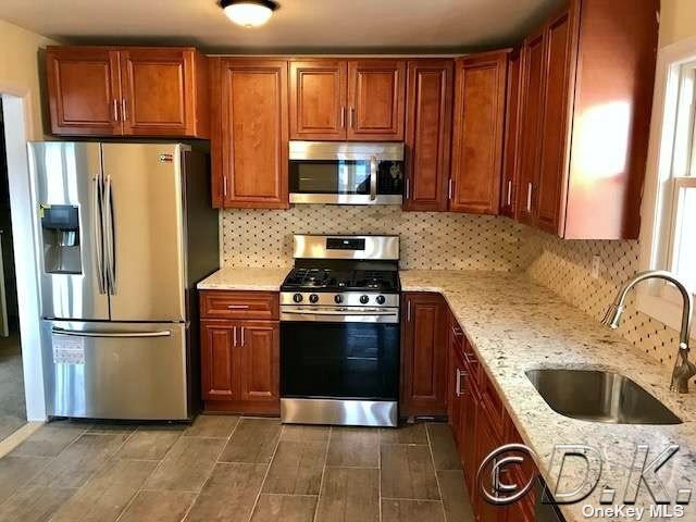 Foto del edificio - 527 E Walnut St